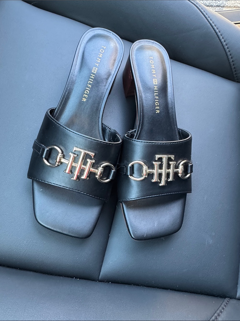 Tommy Hilfiger Black Leather Slide Mules with Gold Logo Chain